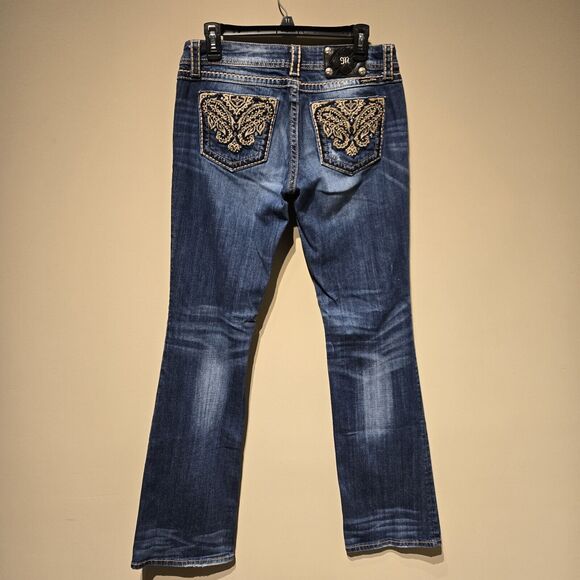 Miss Me Low Rise Bootcut Medium Wash Low Rise Jeans Size 30 × 34 - Picture 2 of 8